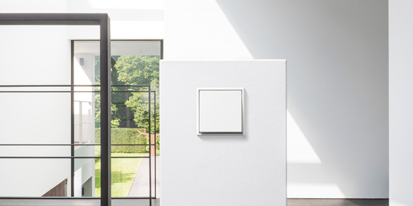 JUNG Schalterprogramme bei Elektro Harry Freiberg GmbH in Döbeln